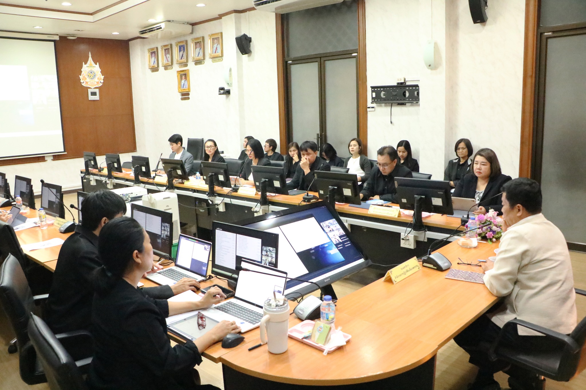 title - ประชุมคณะทำงานพัฒนากระบวนการทำงานเพื่อรองรับการปฏิบัติงานด้วยระบบเทคโนโลยีดิจิทัล ของสำนักงานการปฏิรูปที่ดินเพื่อเกษตรกรรม (ส.ป.ก.) ครั้งที่ 1/2568 